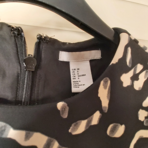 H&M dress - Picture 3 of 7